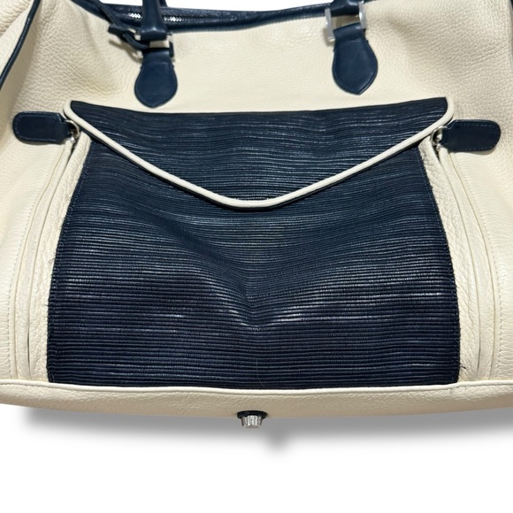 Be Inthavong Handwoven Leather Handbag Artisan Luxury Woven Leather - Picture 8 of 16